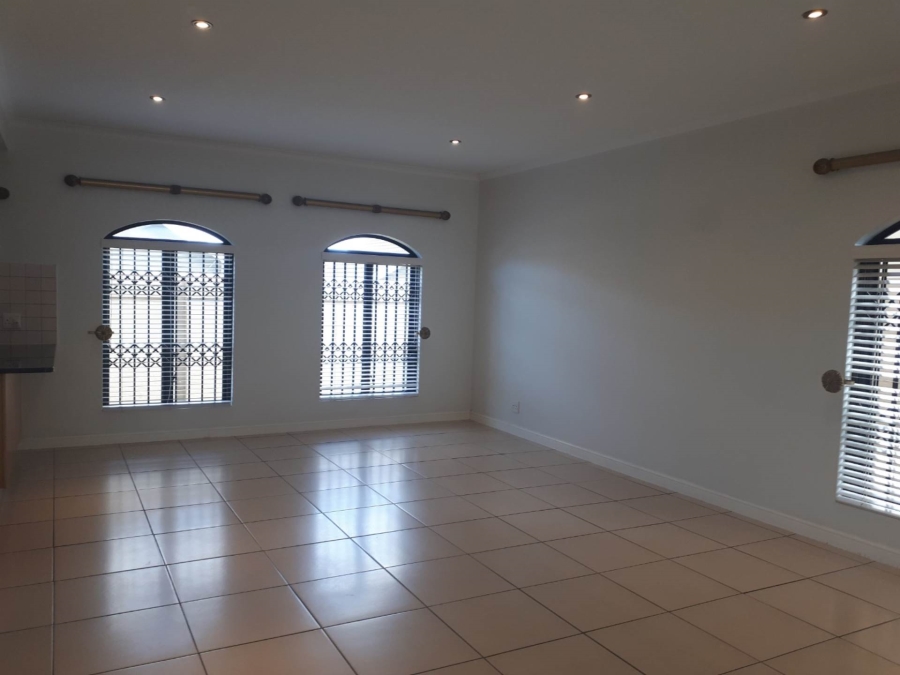 To Let 3 Bedroom Property for Rent in Plattekloof Western Cape